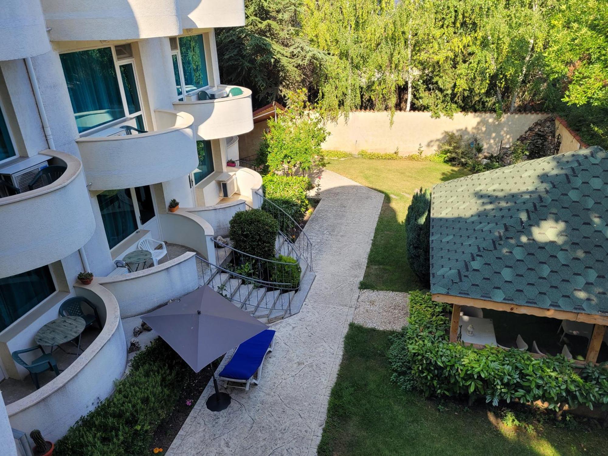 Hotel Veronika Kranevo Exterior photo